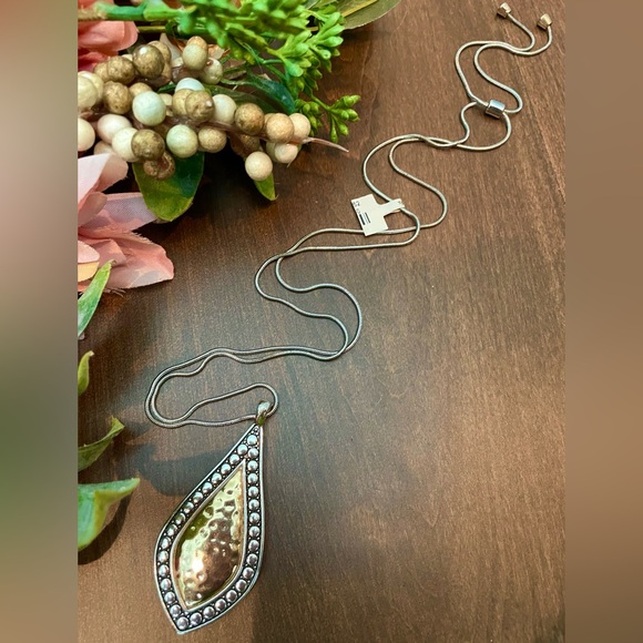 Adjustable Pendant Necklace - Picture 8 of 9